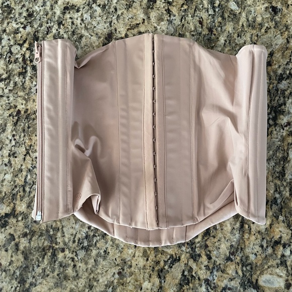 Honeylove Waist Hero Cincher Shapewear - Picture 7 of 10